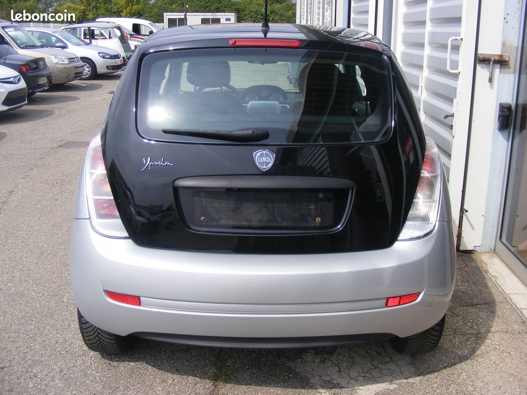 Lancia YPSILON 1.4 8V ORO (image 5)