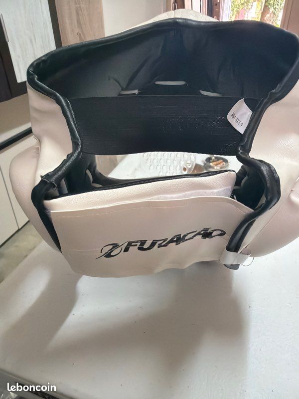 Casque de protection combat (image 3)