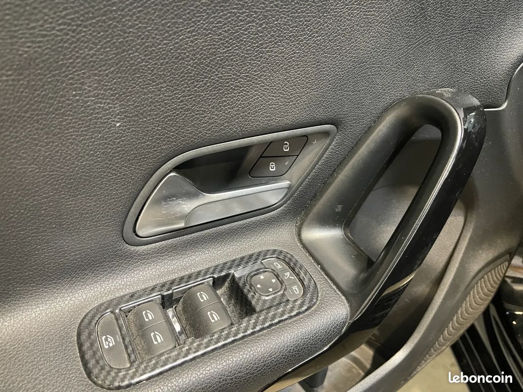 MERCEDES Classe A 180D W177 116ch Business Line - 2020 - Suivi complet - Boîte auto - LED (image 20)