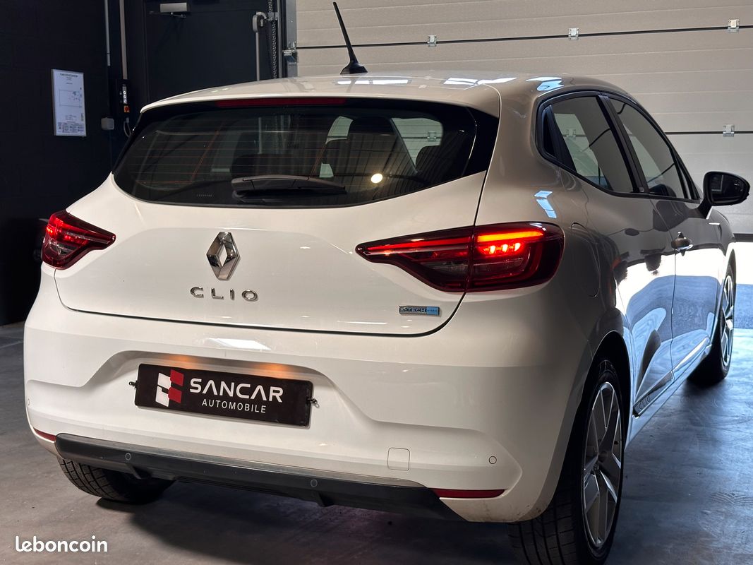 Renault Clio E-TECH 1.6 i 140 Hybrid Boîte auto / CarPlay / Régulateur (image 9)