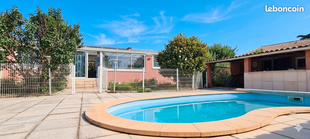 Maison 5 pièces 140 m² · à Saint-Just-d'Ardèche · 140 m² · 250 000 €