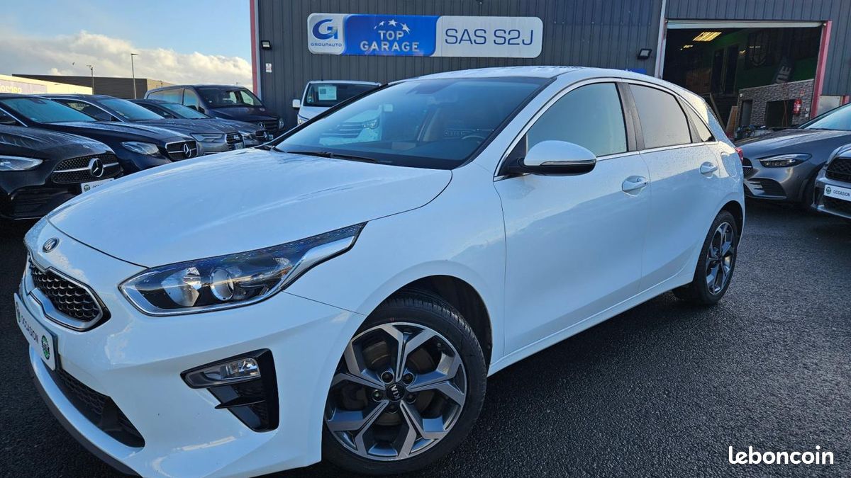 Kia Cee'd BUSINESS 1.0 T-GDI 100 ch ISG Active Business (image 1)