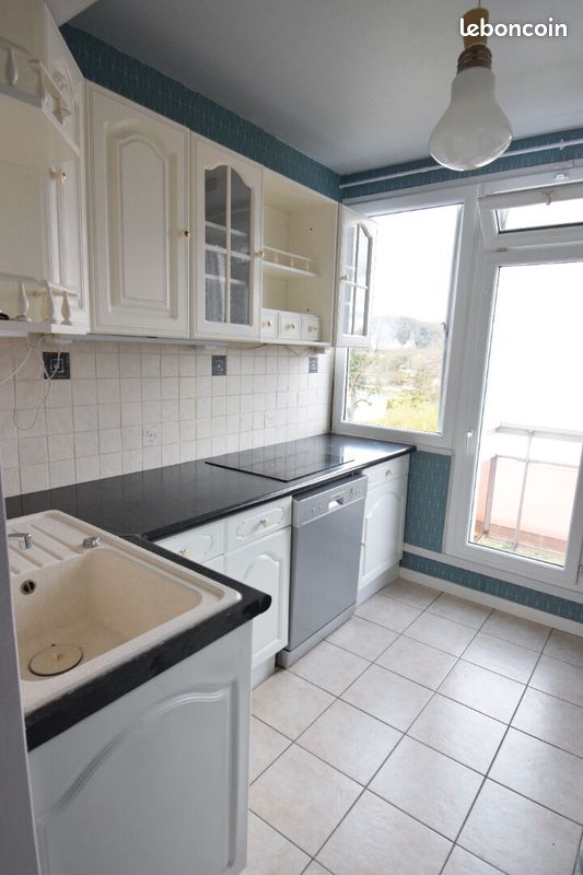 Appartement 3 pièces 66 m² · à Saint-Aubin-lès-Elbeuf · 66 m² · 670 €/mois