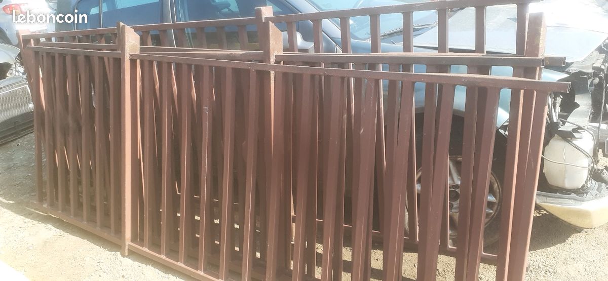 Barrière en fer (image 1)