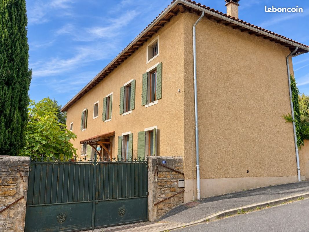 Maison 7 pièces 205 m² · à Beauregard · 205 m² · 490 000 €