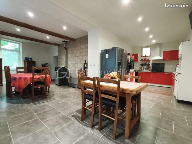 Maison de village 6 pièces 182 m²