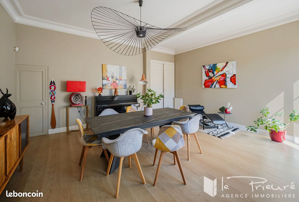 Maison 9 pièces 235 m² · à Albi · 235 m² · 519 000 €