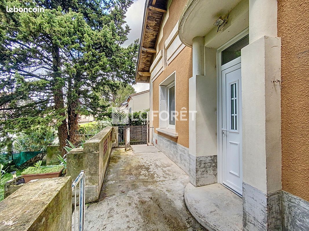 Appartement 4 pièces 70 m² · à Orange · 70 m² · 889 €/mois