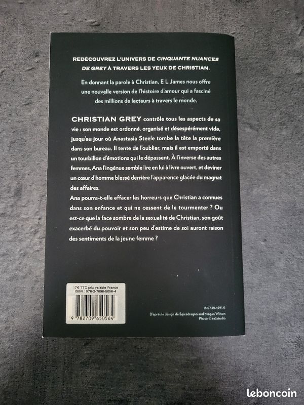 Livre GREY (image 2)