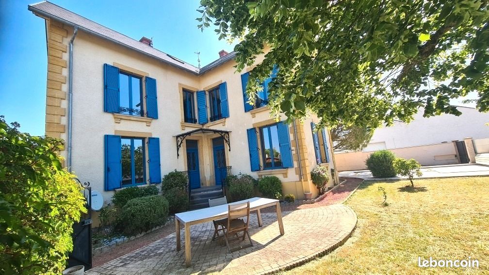 Maison 7 pièces 160 m² (image 1)