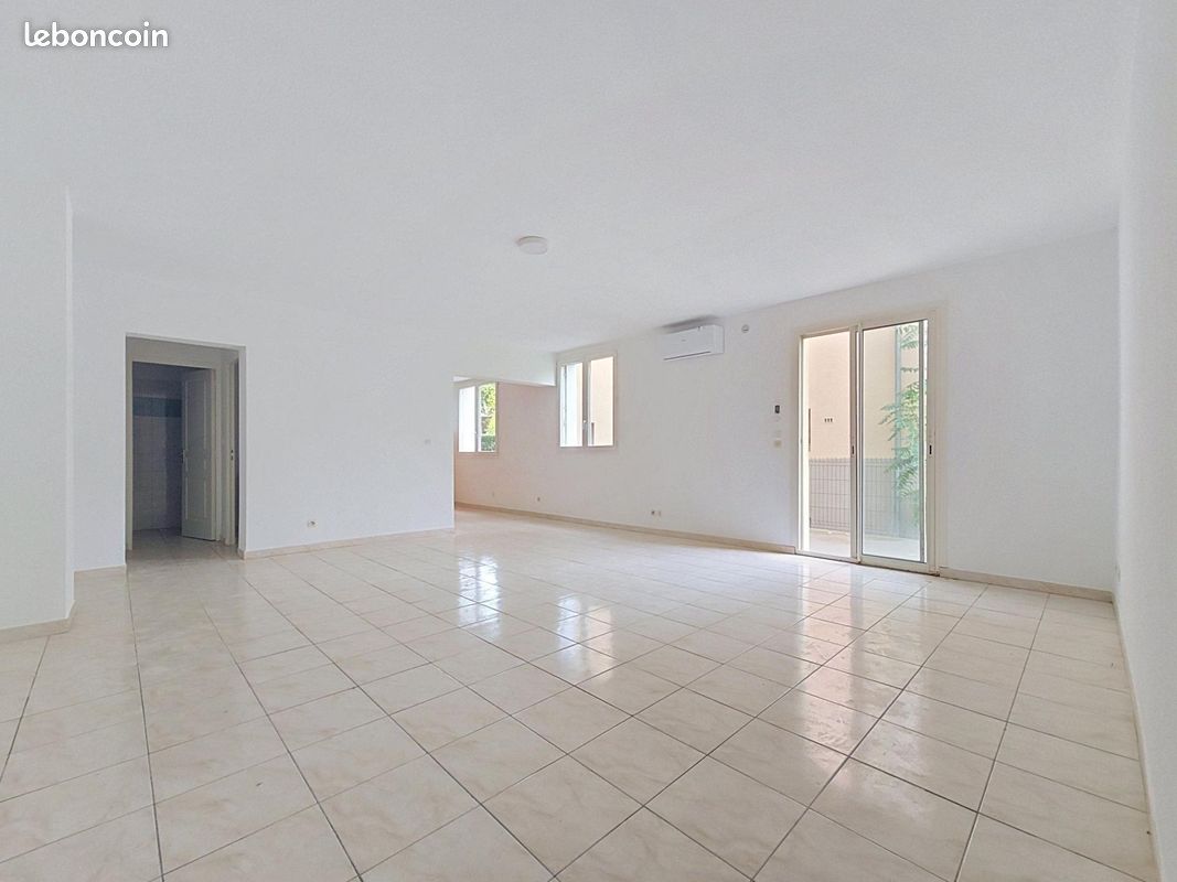 Appartement 4 pièces 89 m² · à Lamalou-les-Bains · 89 m² · 102 000 €