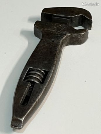 n°602 OLD TOOL OUTIL ANCIEN DE METIER, Petite clé à