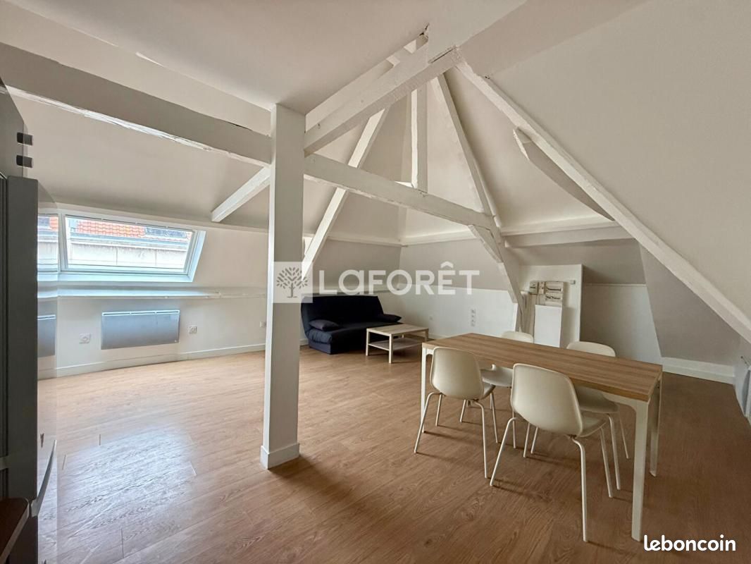 Appartement 2 pièces 33 m² · à Calais · 33 m² · 495 €