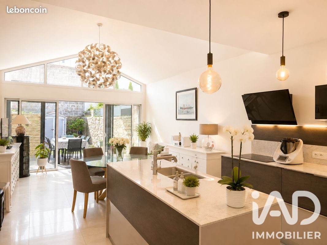Maison 4 pièces 82 m² · à Les Sables-d'Olonne · 82 m² · 425 000 €