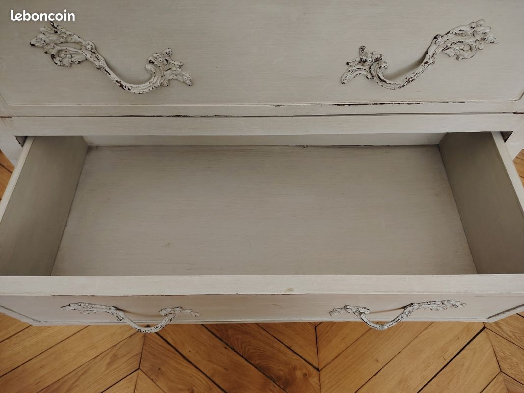 Commode en bois style campagne chic (image 5)