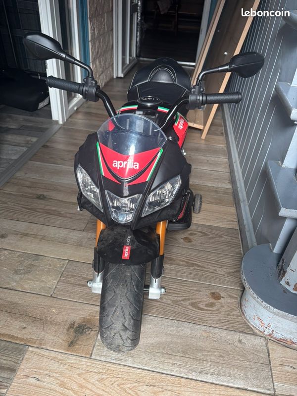 Moto électrique (image 1)