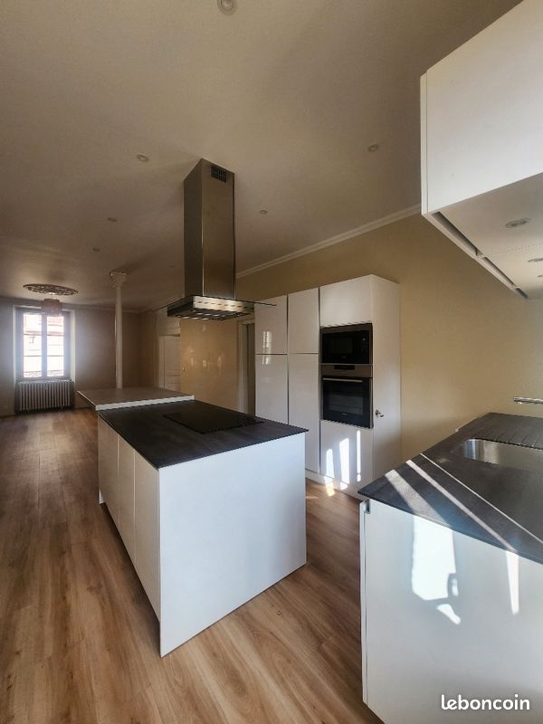 Appartement 3 pièces 92 m² · à Champagnole · 92 m² · 1 040 €/mois