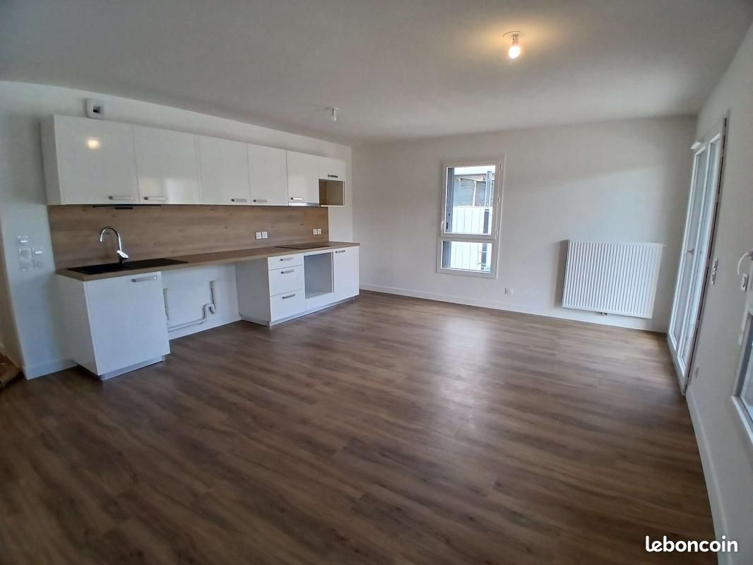 Appartement 3 pièces 65 m² · à Floirac · 65 m² · 882 €/mois