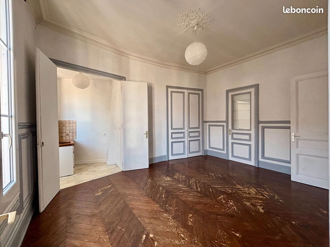Appartement 2 pièces 47 m² · à Elbeuf · 47 m² · 398 €