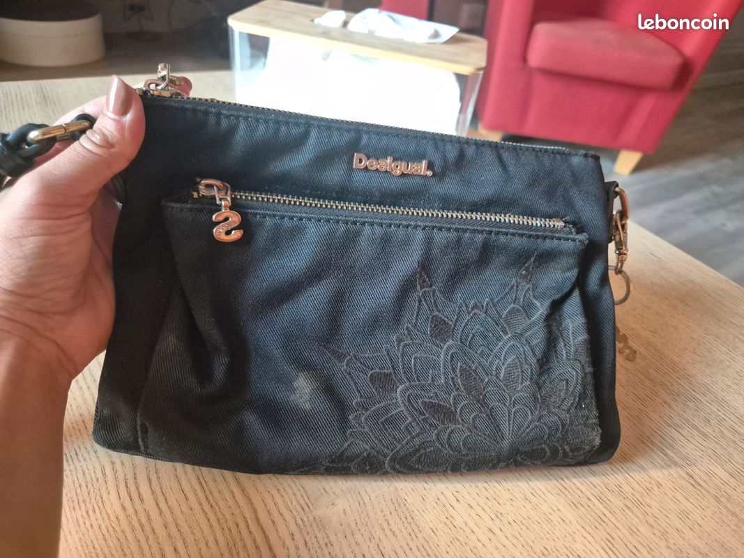 Sac à main desigual noir Accessoires Bagagerie