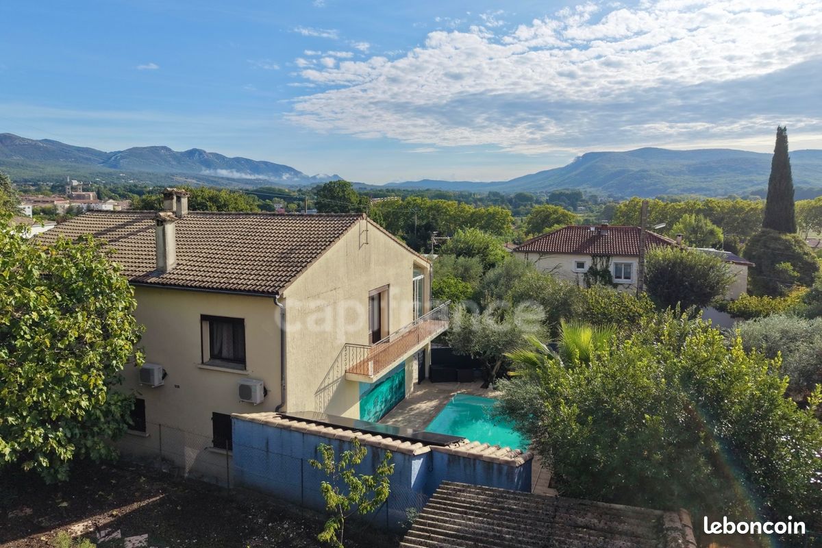 Appartement 3 pièces 93 m² · à Cazilhac · 93 m² · 1 250 €/mois