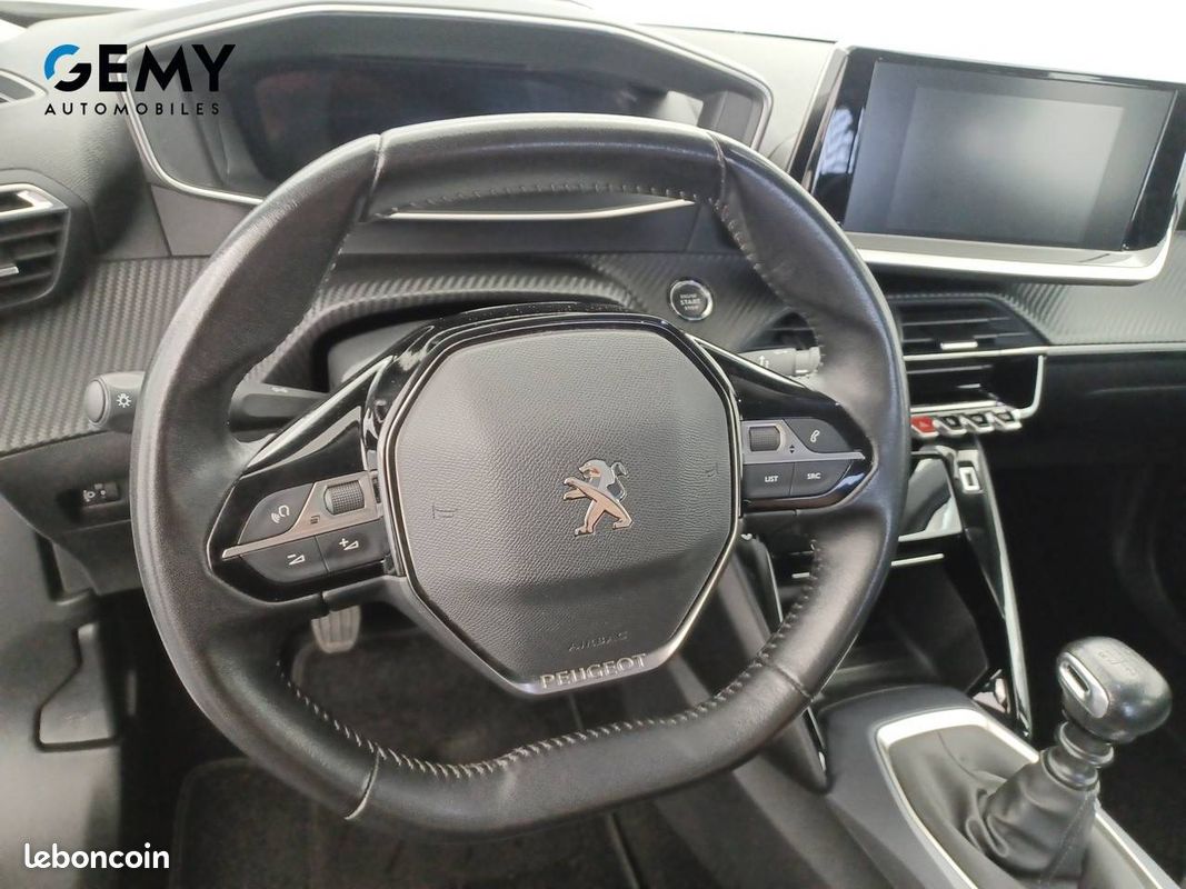 PEUGEOT 2008 PureTech 130 S&S BVM6 Allure (image 13)