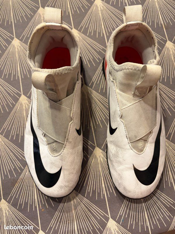 Chaussure football stabil Nike AIR ZOOM taille 36,5 (image 5)