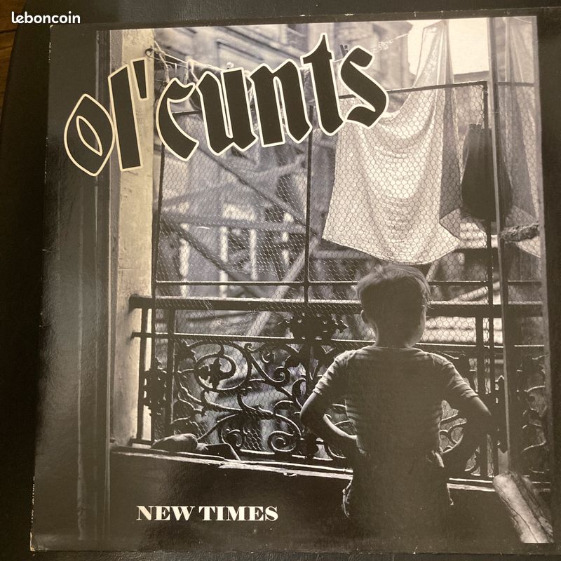 Ol 'Cunts - New Times - Maxi 45t /12" -2011 - Limited édition -Punk Oi (image 1)