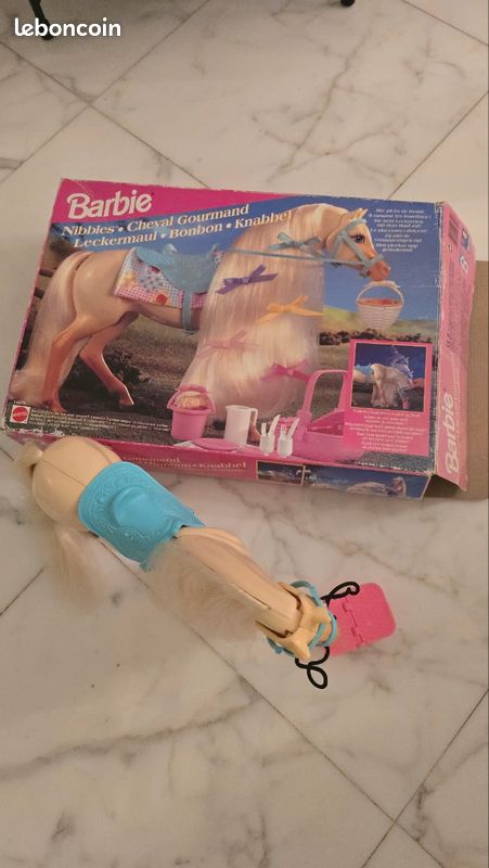 Barbie Nibbles Cheval Gourmand (image 1)