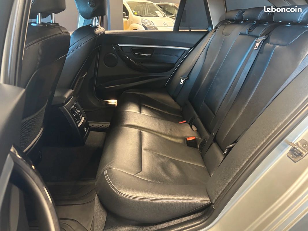 BMW SERIE 3 TOURING F31 LCI2 330i xDrive 252 ch BVA8 Lounge (image 9)