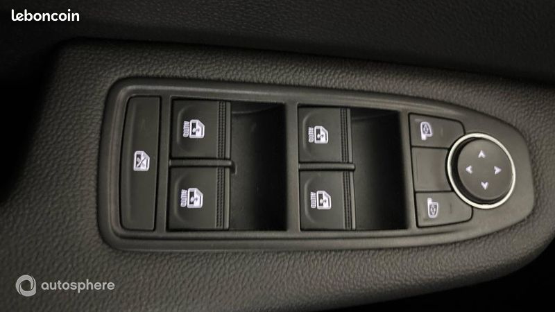 Renault Clio 1.5 Blue dCi 100ch Evolution - 24 (image 27)