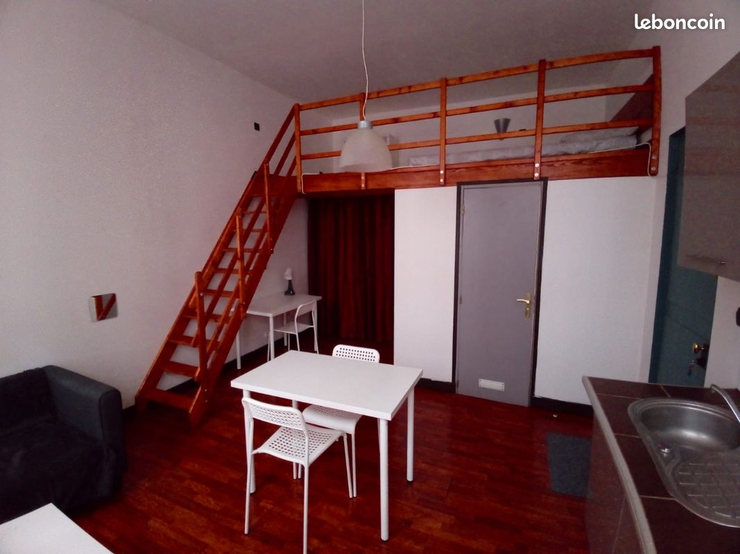 Appartement 1 pièce 22 m² · à Saint-Étienne · 22 m² · 310 €/mois