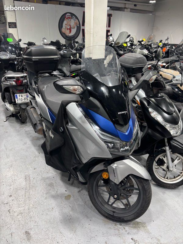Honda forza 125cc keyless (image 1)
