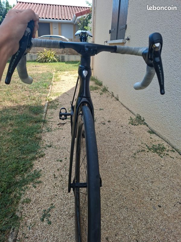 Vélo route carbone Trek Madone SLR6 2022 (image 8)