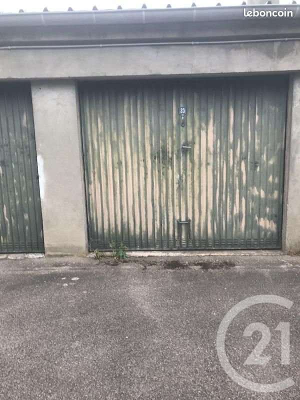 Parking 16 m² · à Montigny-lès-Metz · 16 m² · 90 €/mois