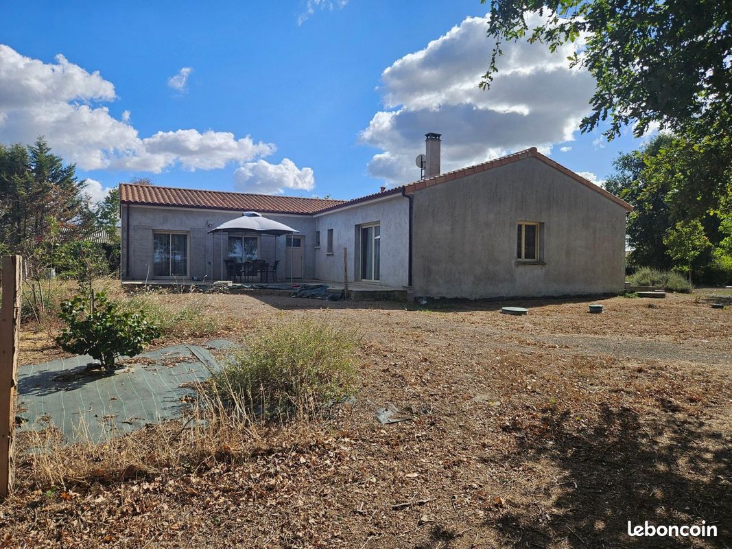 Maison 7 pièces 133 m² · à Argentonnay · 133 m² · 199 500 €
