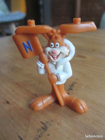 Figurine Lapin Nesquik Patineur à Glace - Occasion - Thème BD (Schtroumpf)