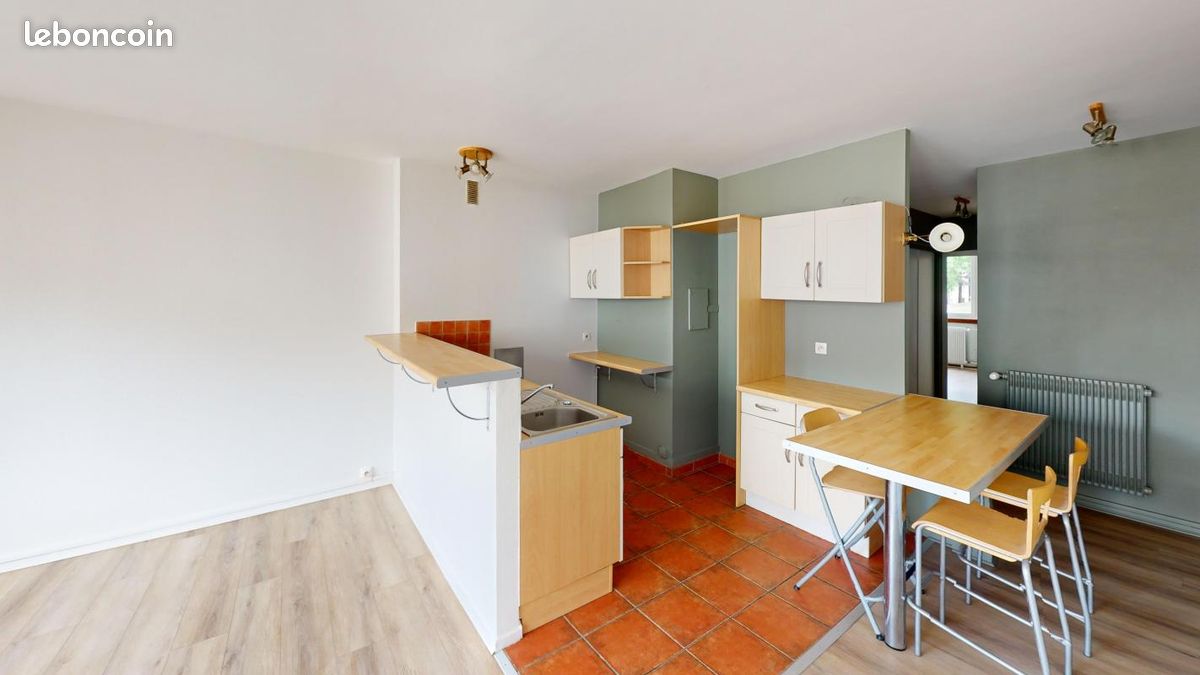 Appartement 2 pièces 51 m² · à Saint-Étienne · 51 m² · 545 €/mois