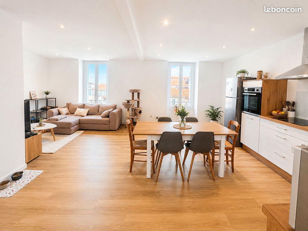 Appartement 3 pièces 80 m² · à Chazelles-sur-Lyon · 80 m² · 665 €