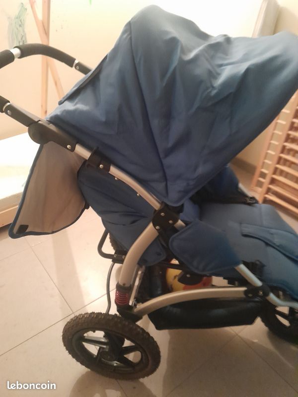 Poussette 3 roues à récupérer sur place (image 2)