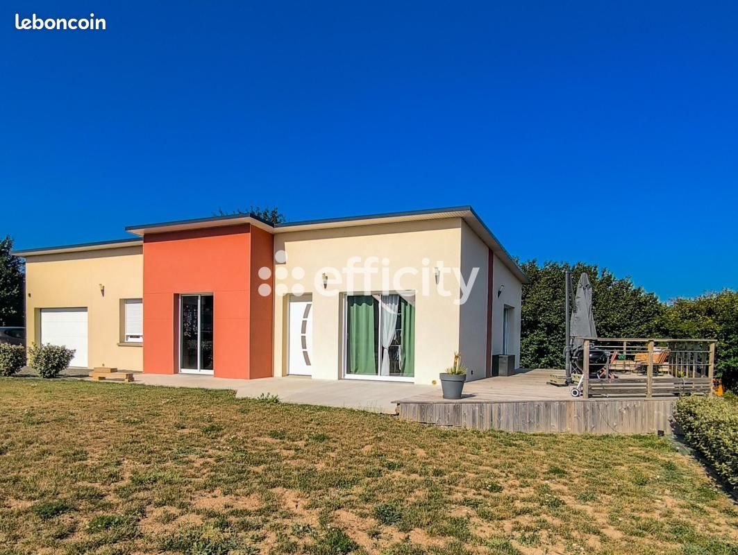Maison 5 pièces 90 m² · à Moyon Villages · 90 m² · 224 700 €