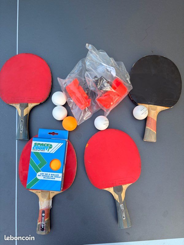 Lot De 4 Raquettes De Ping-pong (tennis De Table) – En Bois – Occasion
