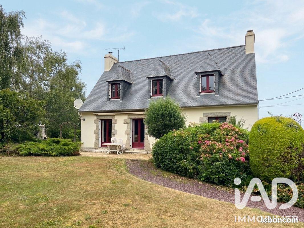 Maison 5 pièces 127 m² · à Quemper-Guézennec · 127 m² · 261 000 €