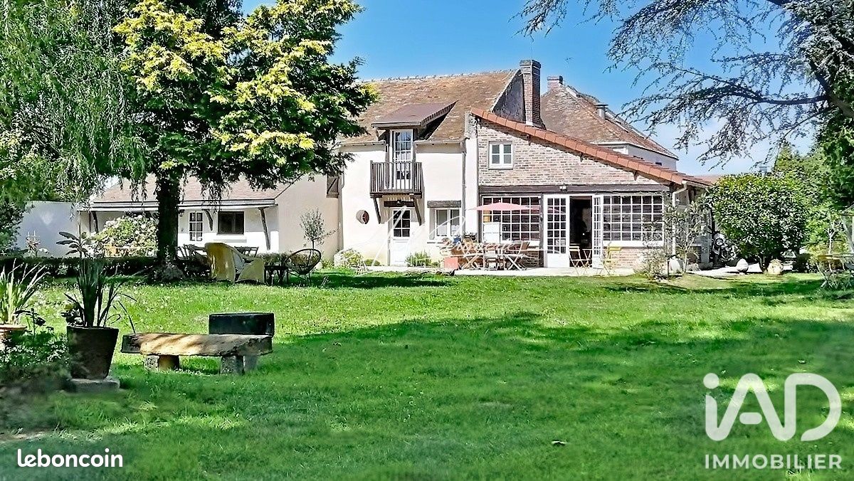 Maison 8 pièces 252 m² · à Chevreuse · 252 m² · 915 000 €