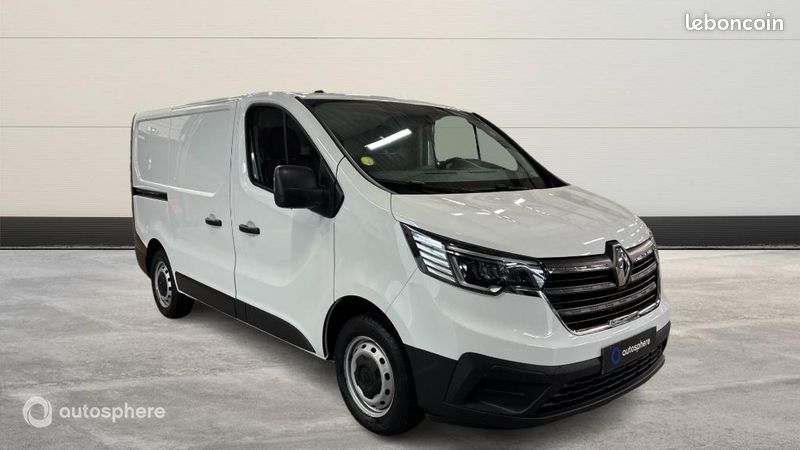 Renault Trafic Véhicule utilitaire ou Société L1H1 3T 2.0 Blue dCi 130ch Confort (image 3)