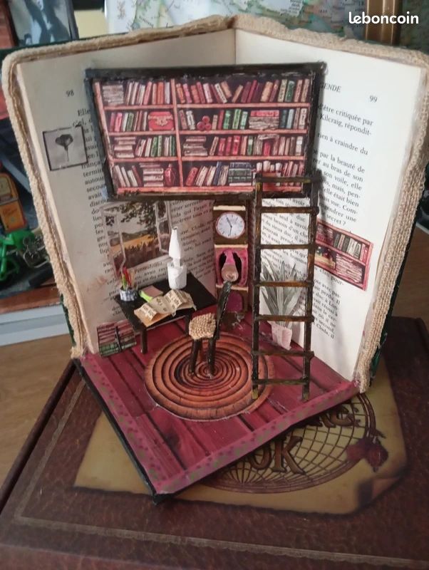 Diorama bureau bibliothèque (image 1)