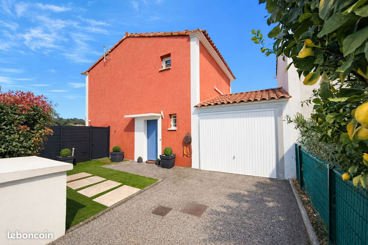Maison 4 pièces 97 m² · à Vallauris · 97 m² · 560 000 €