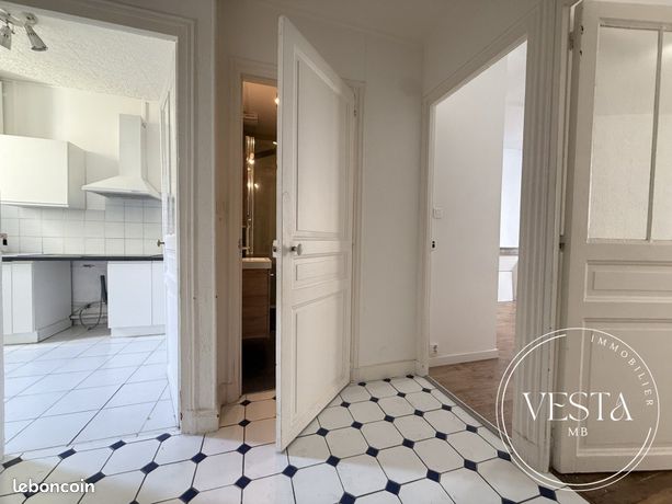 Appartement 2 pièces 45 m² — 5