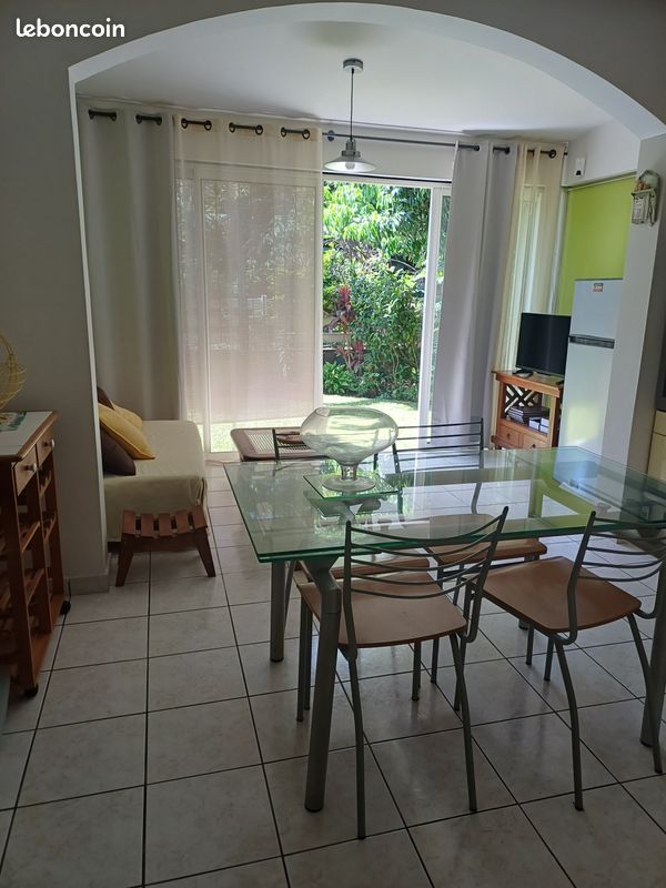 Location T2 (image 3)