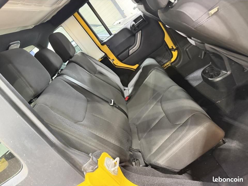 JEEP WRANGLER 2.8 CRD 200Cv 2015 Unlimited Sport PHASE 2 (image 16)
